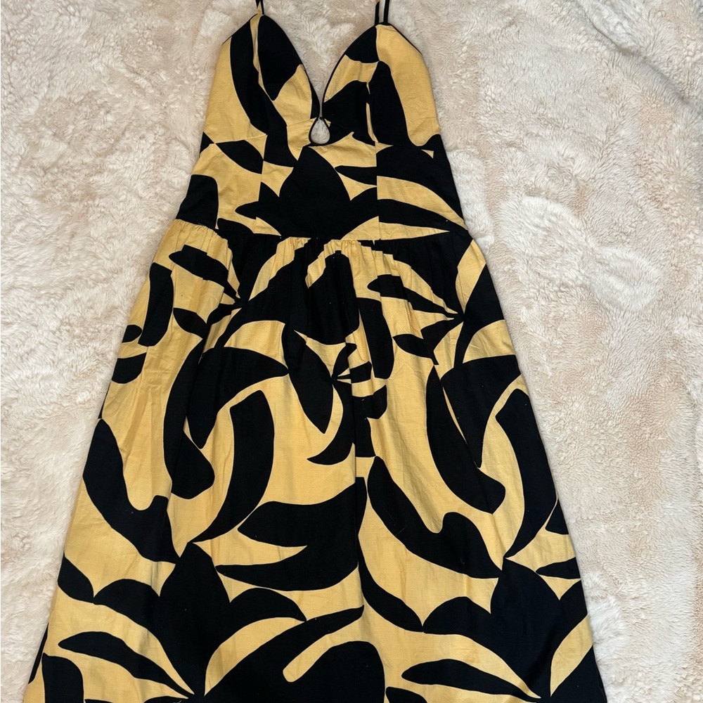 Mon Renn Surreal Black Midi Dress